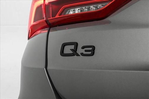2025 Audi Q3 45 S line Premium