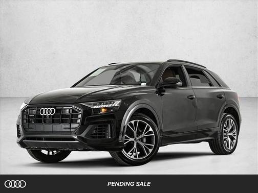 2023 Audi Q8 Premium
