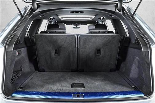 2025 Audi Q7 45 Premium Plus