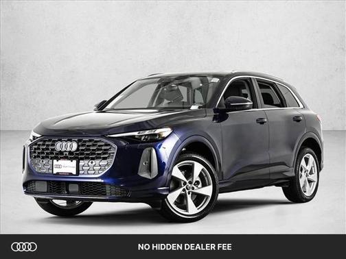 Navarra Blue Metallic 2026 Audi Q5 PLUS