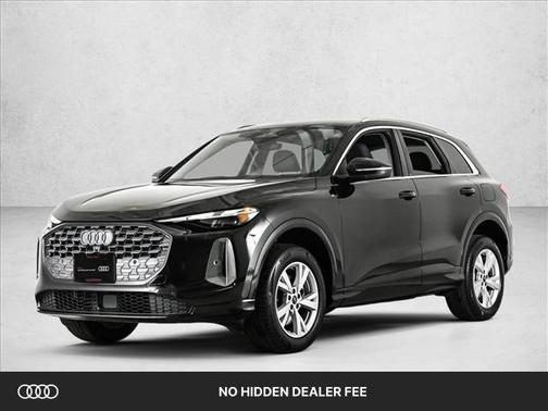 Mythos Black Metallic 2025 Audi Q5 2.0T quattro Premium