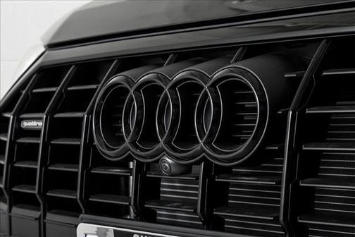 2025 Audi Q3 45 S line Premium
