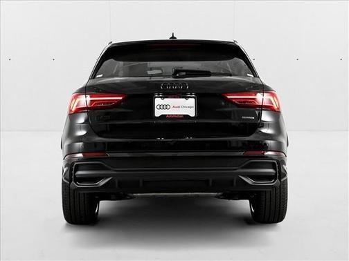 2025 Audi Q3 45 S line Premium