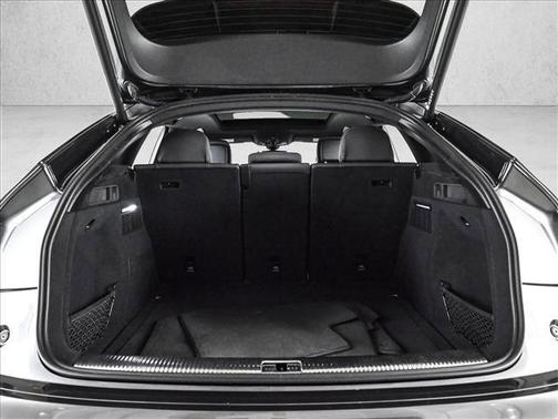 Daytona Gray Pearl Effect 2022 Audi Q5 45 S line Premium Plus