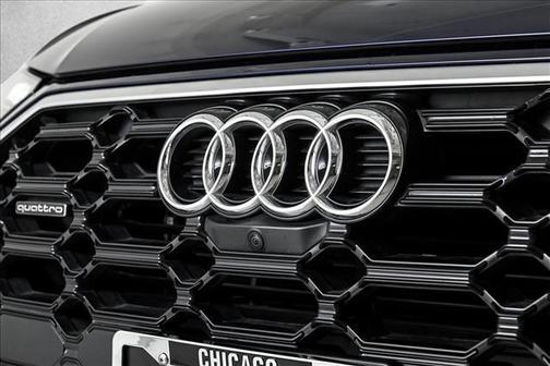 2025 Audi Q5 45 S line quattro Premium