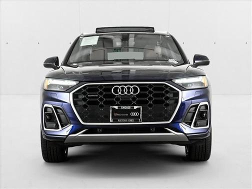 2025 Audi Q5 45 S line quattro Premium