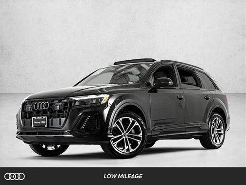 2025 Audi Q7 45 Premium Plus