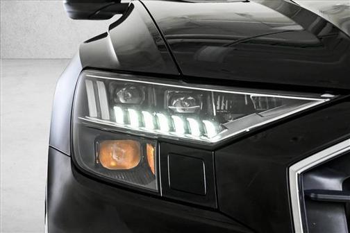 2022 Audi Q8 55 Prestige