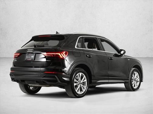 2025 Audi Q3 45 S line Premium