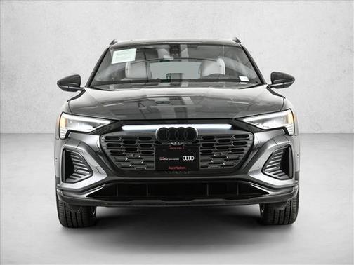 2024 Audi Q8 e-tron Premium