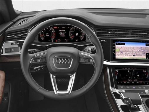 Daytona Gray Pearl 2026 Audi Q8 Premium Plus
