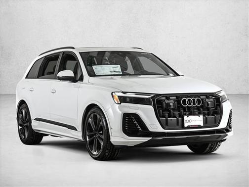 2026 Audi Q7 55 Premium