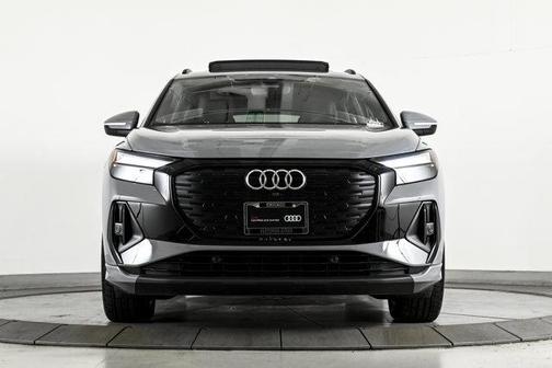 2024 Audi Q4 e-tron 55 quattro Premium