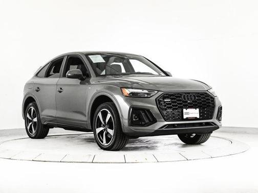 2023 Audi Q5 45 S line Premium Plus