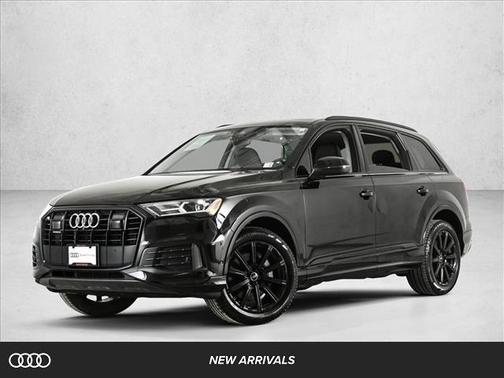 2023 Audi Q7 45 Premium Plus