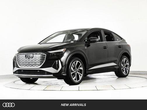 Mythos Black Metallic 2023 Audi Q4 e-tron 50 Premium Plus
