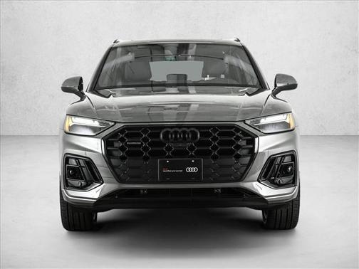 2025 Audi Q5 45 S line quattro Premium