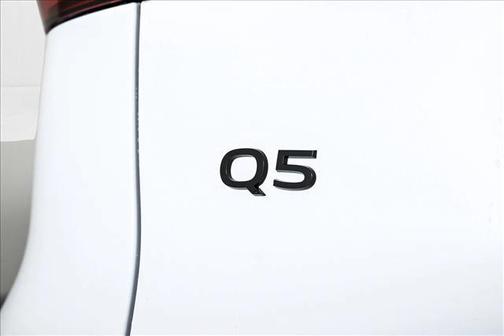 2025 Audi Q5 2.0T quattro Premium