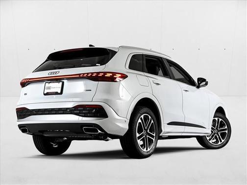 2025 Audi Q5 2.0T quattro Premium