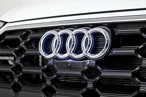 2025 Audi Q5 55 S line quattro Premium