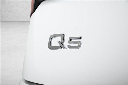 2025 Audi Q5 55 S line quattro Premium