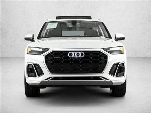 2025 Audi Q5 55 S line quattro Premium
