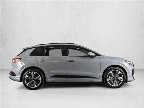 2024 Audi Q4 e-tron 55 quattro Premium