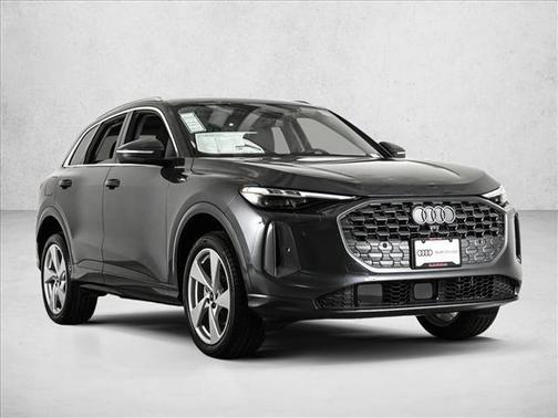 2025 Audi Q5 2.0T quattro Premium