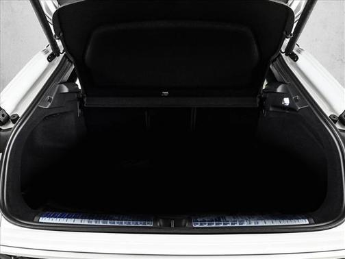 Glacier White Metallic 2026 Audi Q3 S line