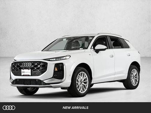 Glacier White Metallic 2026 Audi Q3 S line
