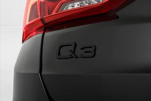 2025 Audi Q3 45 S line Premium
