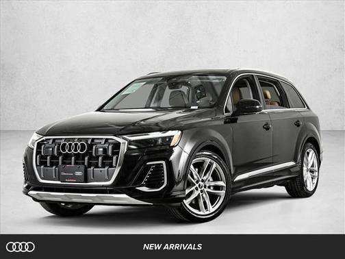 2025 Audi Q7 55 Premium Plus