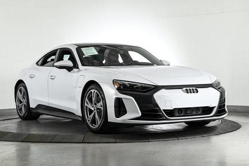 2023 Audi e-tron GT Premium Plus