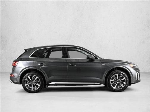 2023 Audi Q5 45 S line Premium Plus