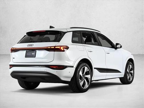 2025 Audi Q6 e-tron Premium