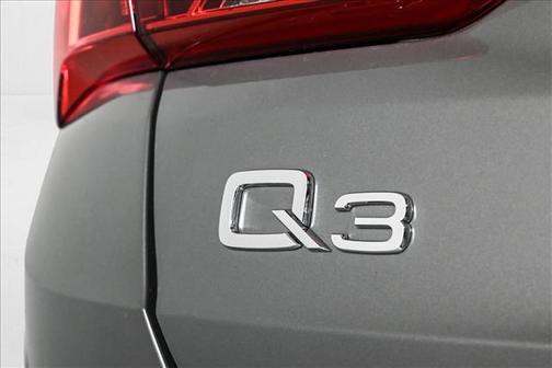 2025 Audi Q3 45 S line Premium