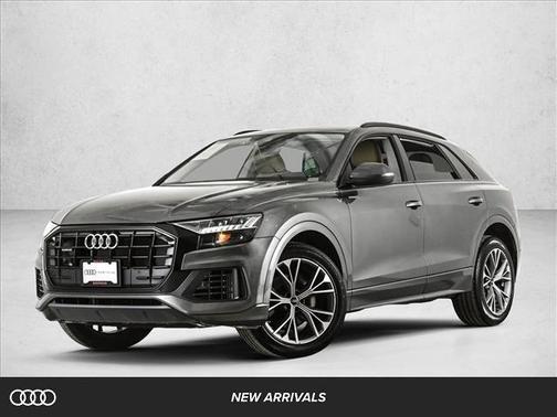 2023 Audi Q8 Premium
