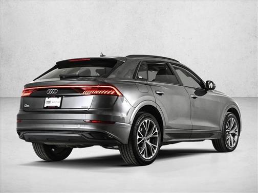 2023 Audi Q8 Premium