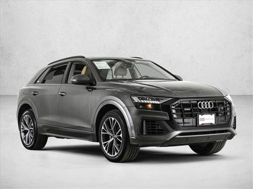 2023 Audi Q8 Premium