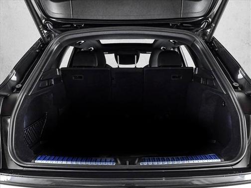 Tambora Flame 2026 Audi SQ5 3.0T Premium Plus