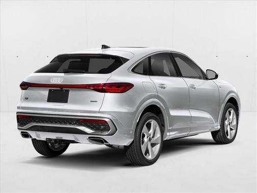 Glacier White Metallic 2026 Audi Q5 Sportback PLUS