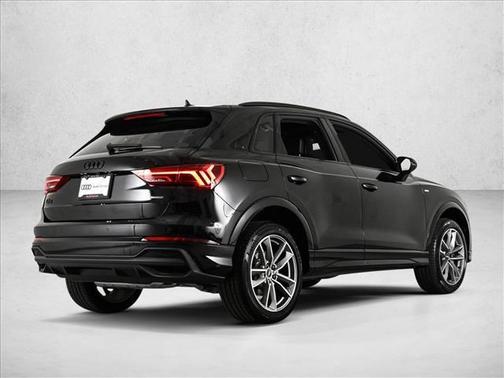 2025 Audi Q3 45 S line Premium