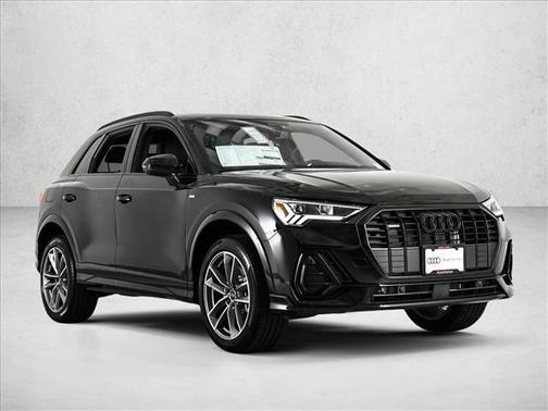 2025 Audi Q3 45 S line Premium