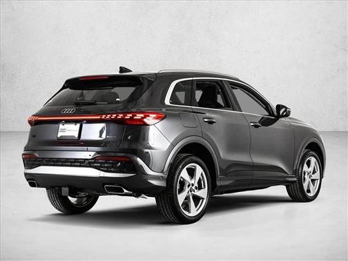 2025 Audi Q5 2.0T quattro Premium