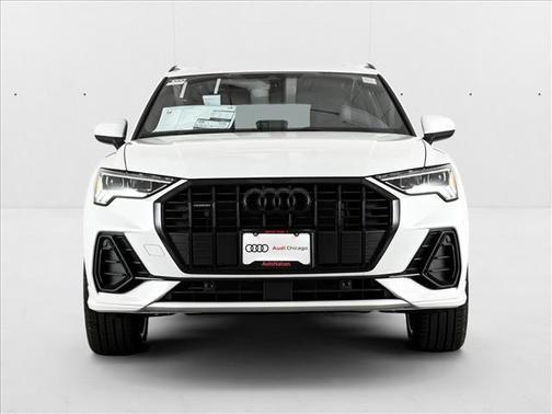 2025 Audi Q3 45 S line Premium