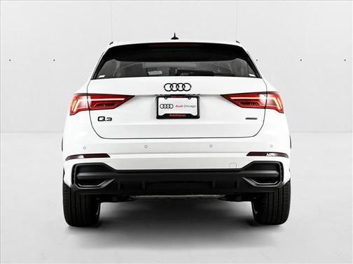 2025 Audi Q3 45 S line Premium