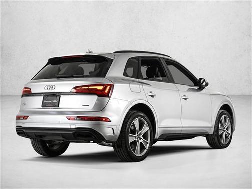 2025 Audi Q5 45 S line quattro Premium