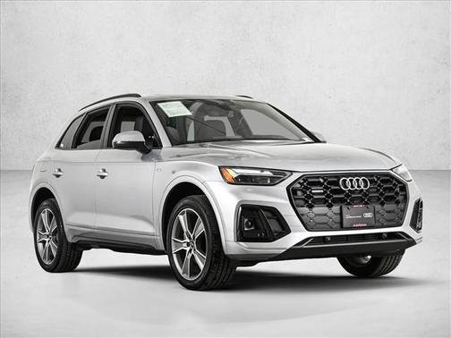 2025 Audi Q5 45 S line quattro Premium