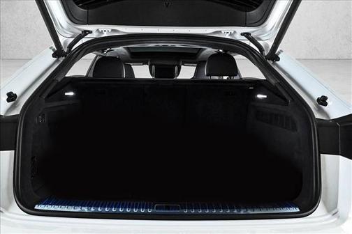 2026 Audi SQ8 PRESTIGE