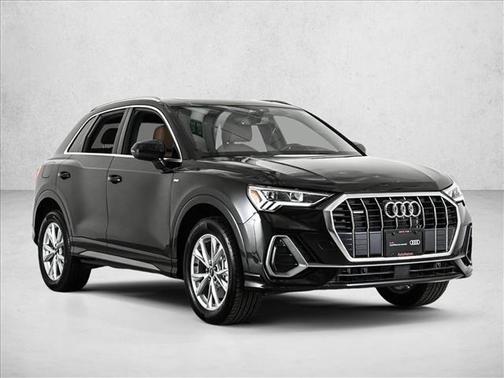 2025 Audi Q3 45 S line Premium